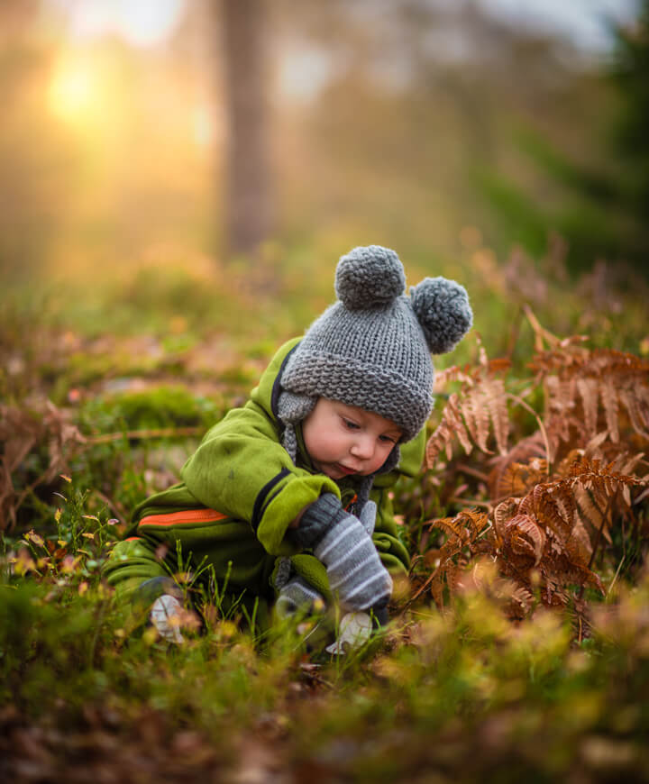 Enfant (photo Janko Ferlič / unsplash)